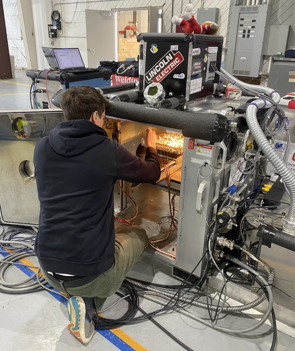 Working on the welding machine